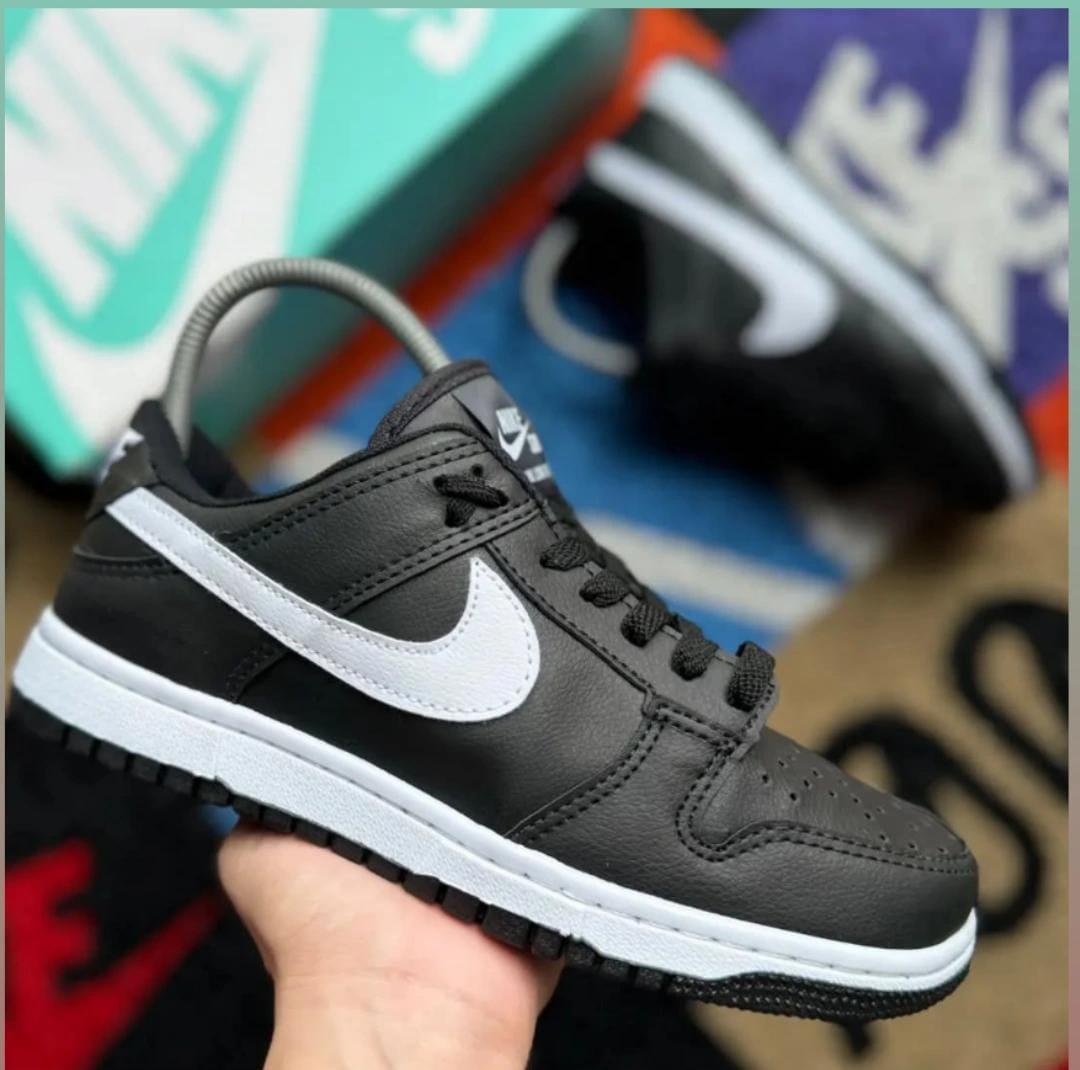 Nike Dunk Low BLK