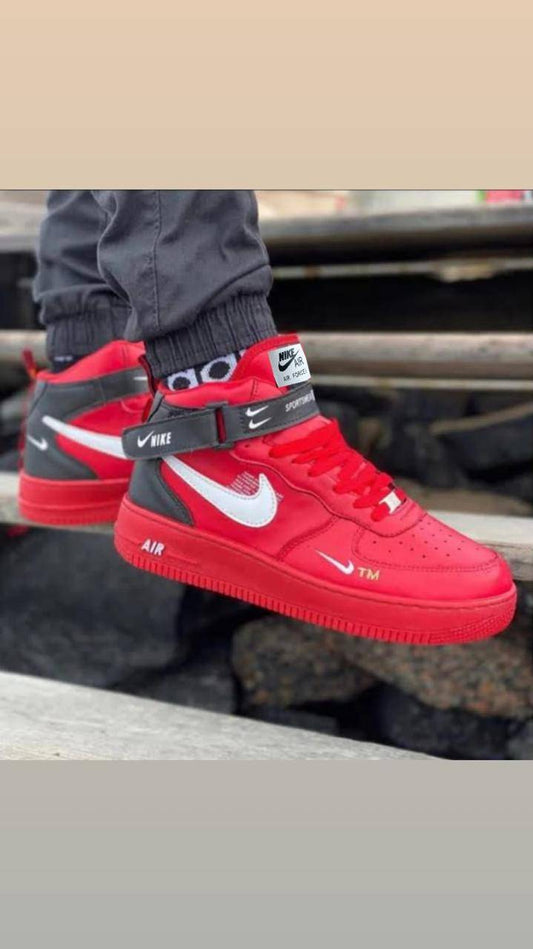 Nike Air Force Mid