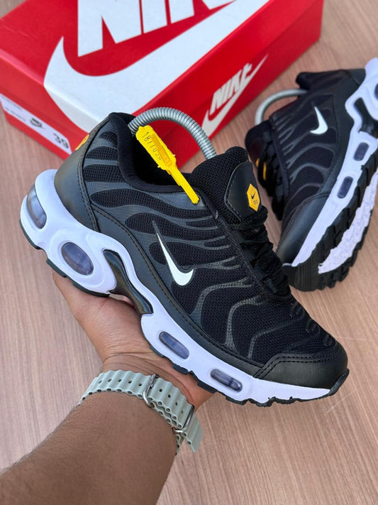 Air Max TN