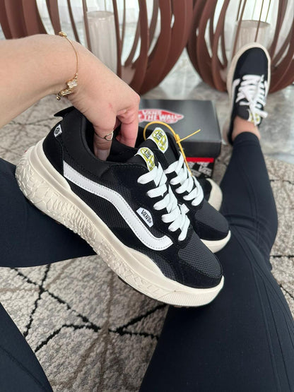 Vans Ultra Premium